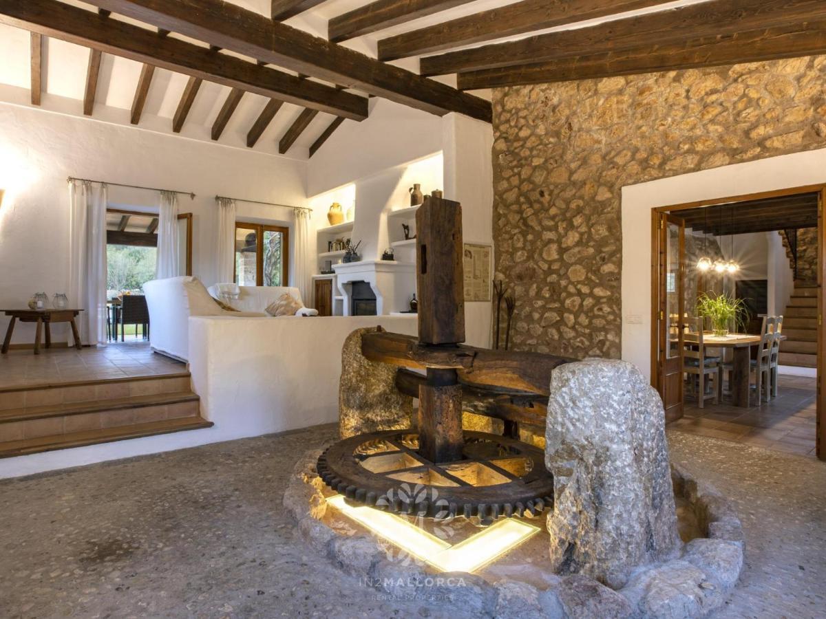 Peric With Pool Quiet And Spacious Wifi Сasa de vacaciones